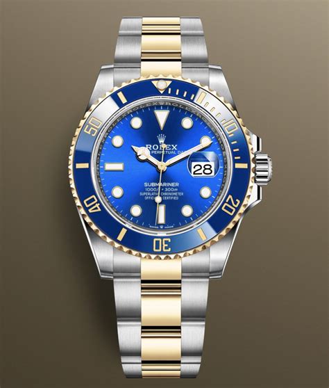 rolex submarine date prezzo nuovo|orologio rolex oro giallo.